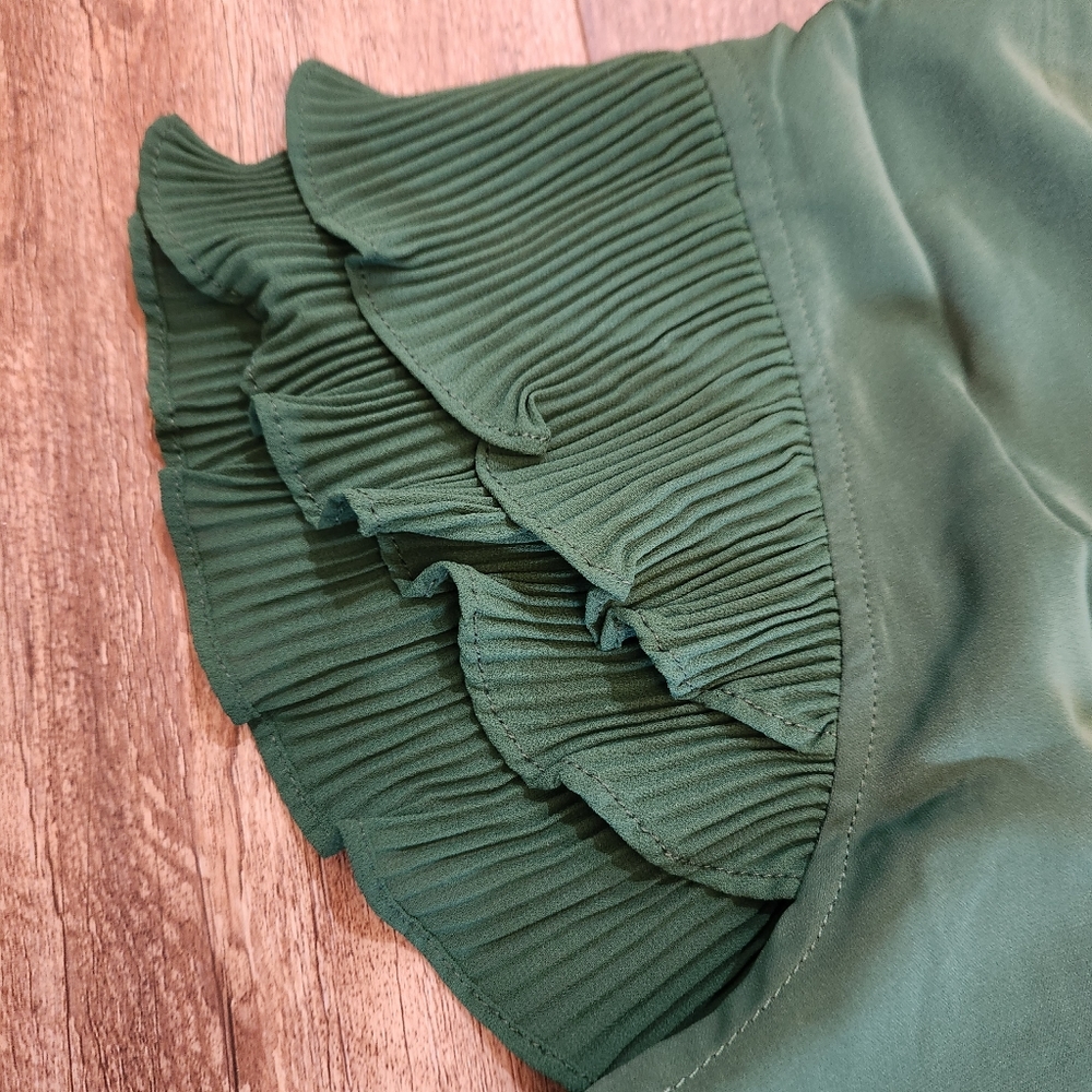Ruffle Sleeve Jumpsuit - Picture 5 of 10